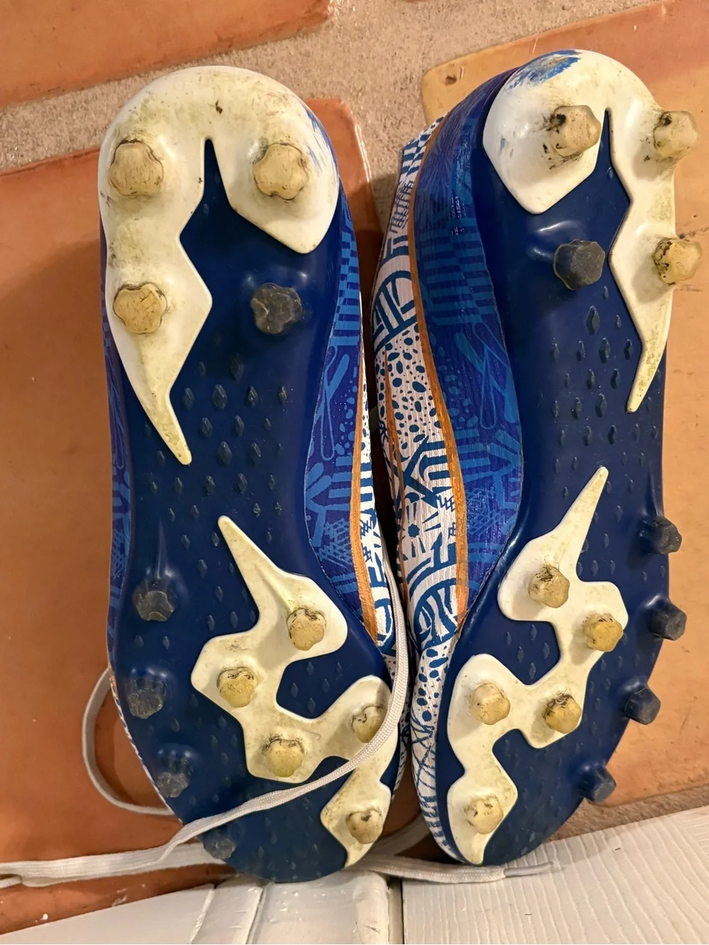 Unbranded amazon men’s cleats soccer cleats size 8
